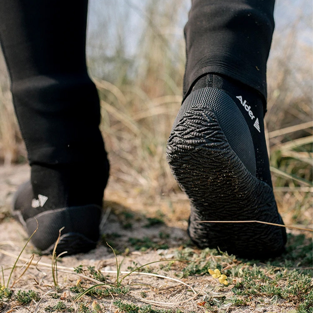 Alder Zipped Round Toe Boot 5mm